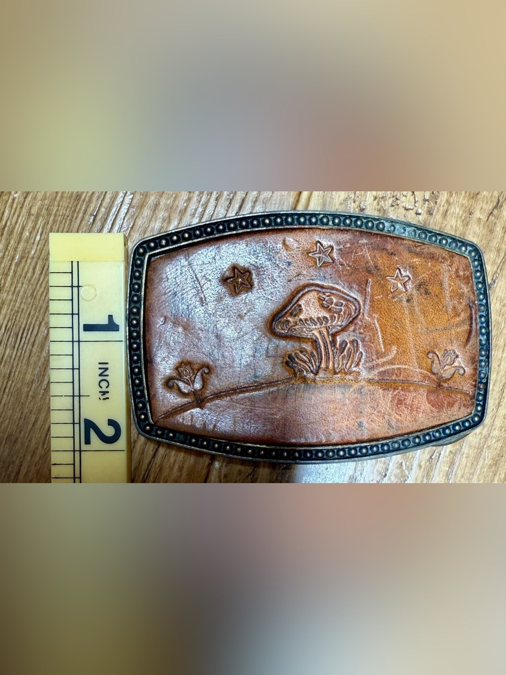 Vintage Alumaline 4108 | Embossed Leather Mushroom & Stars Belt Buckle | 1970s - Picture 4 of 7